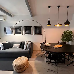loft29-design-home-near-the-vatican.it-romehotels.com/